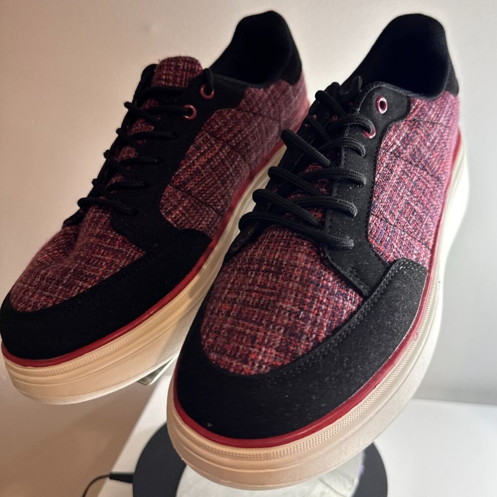 Ortho Comfoot Womens Platform Sneakers Black Shoes Size 10.5 Red Tweed Plaid NEW